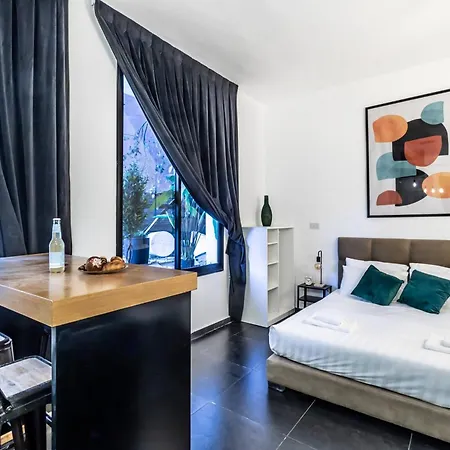 Sheva Urban Suites Jerusalem Exterior photo