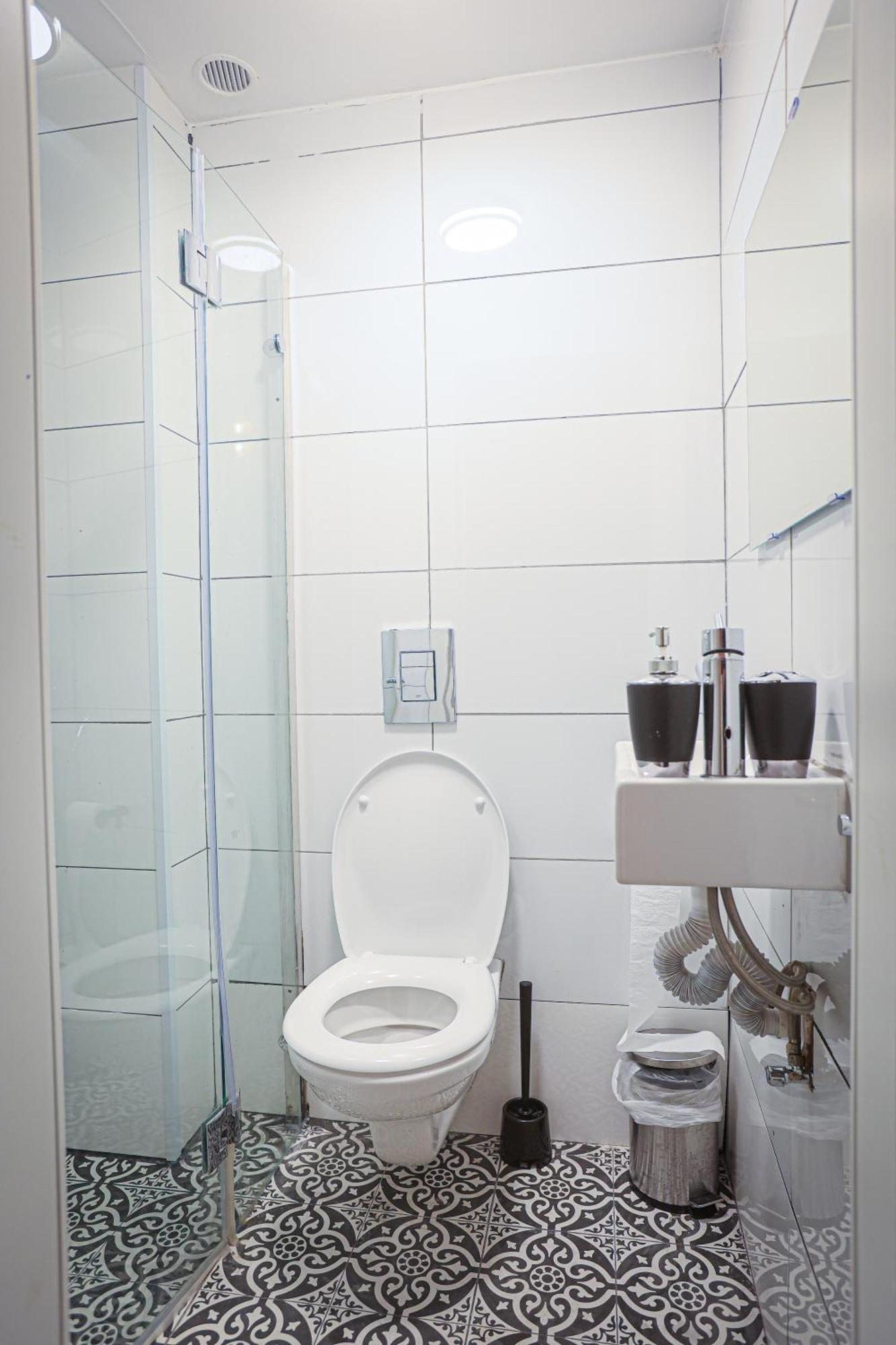 Sheva Urban ירושלים